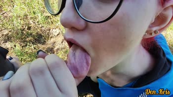 Redhead den_kris's Sultry Blowjob Ignites Bukkake Orgasm