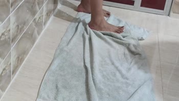 Amal Arab's Exotic Moroccan Delight: Arab Wife Anal Play
