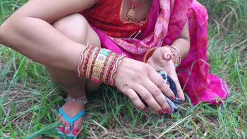 Lalitabhabhi's Outdoor Seduction in Desi Village