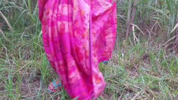 Lalitabhabhi's Outdoor Seduction in Desi Village