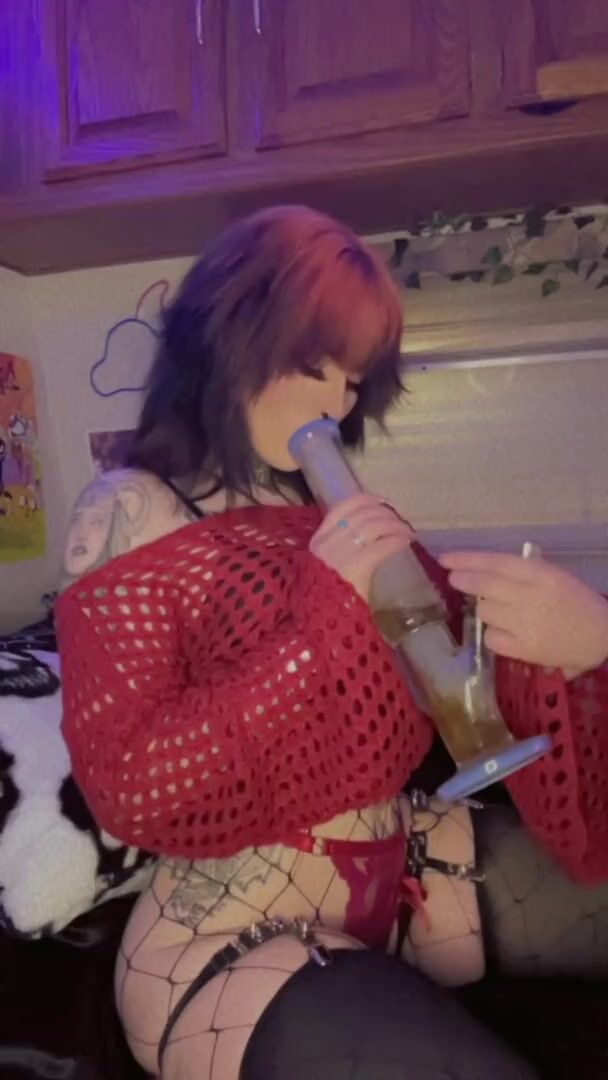 Sexy Goth Bitch Gets Stoned and Fucks herself with 10 Inch Dildo