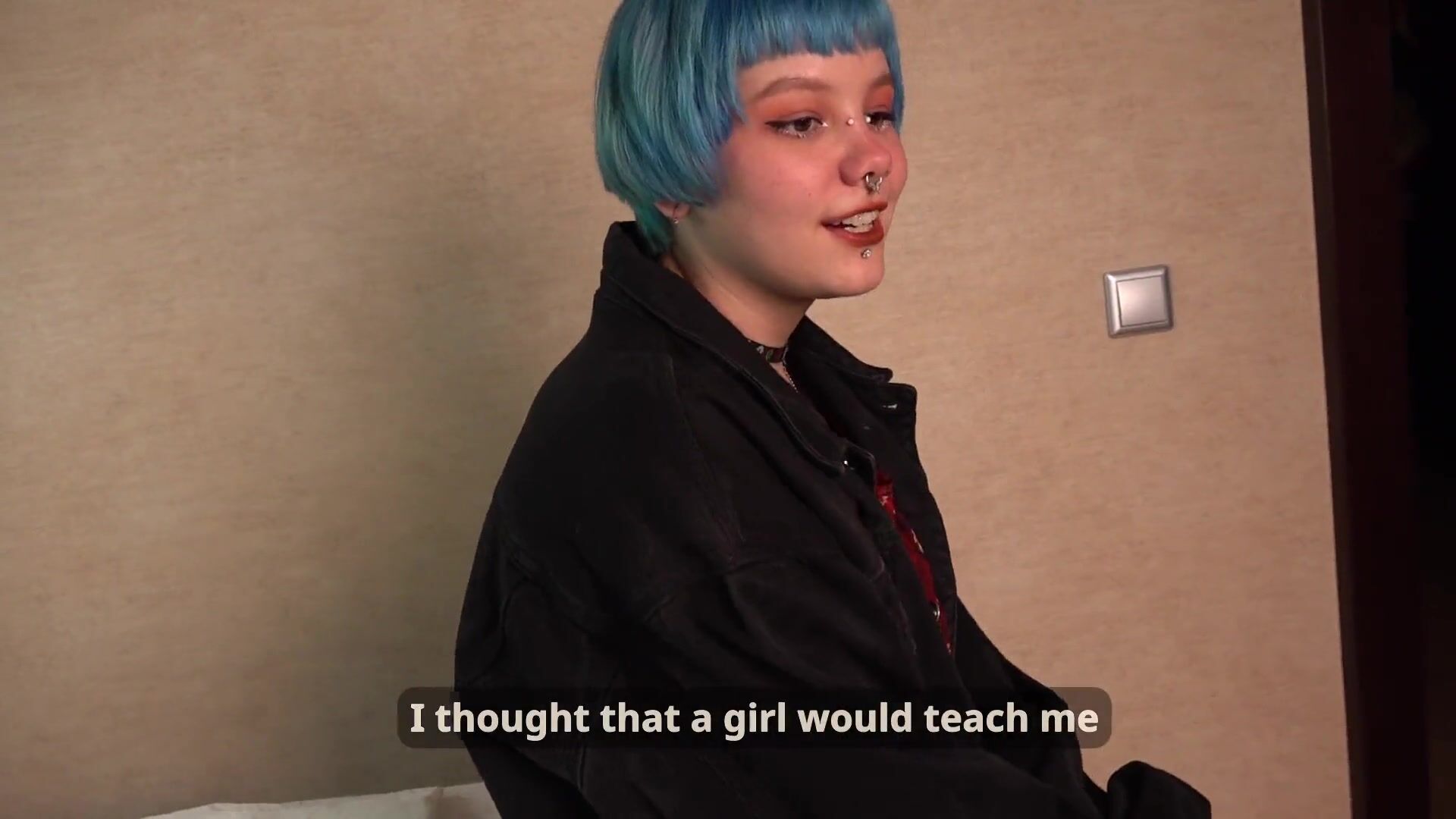 Naive Girl came to a Blowjob Lesson, but got a Big Dick in her Pussy