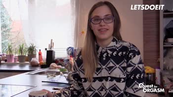 Selvaggia Babe's Steamy Solo Quest for Orgasm