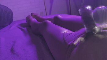 Seiizonshow's Asian Ladyboy Handjob Delight