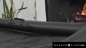 Transcutie Gives Steamy Nuru Massage to Ripped Stud