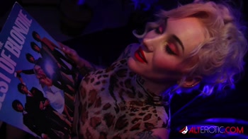 Kitty Quinn's Tattooed Temptation: A Smoldering Solo Show