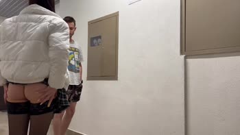 Skye Young's Public Pleasure: Amateur Blowjob in Reality