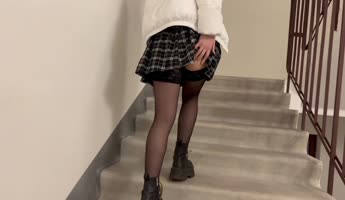 Skye Young's Public Pleasure: Amateur Blowjob in Reality
