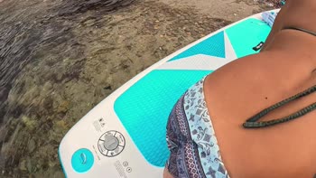 Kadavak's Beach Babe Shows Off Her Juicy Body & Orgasm