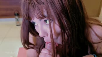 Redhead's Sloppy Blowjob Bliss - SoftxWarm & PinkuBell