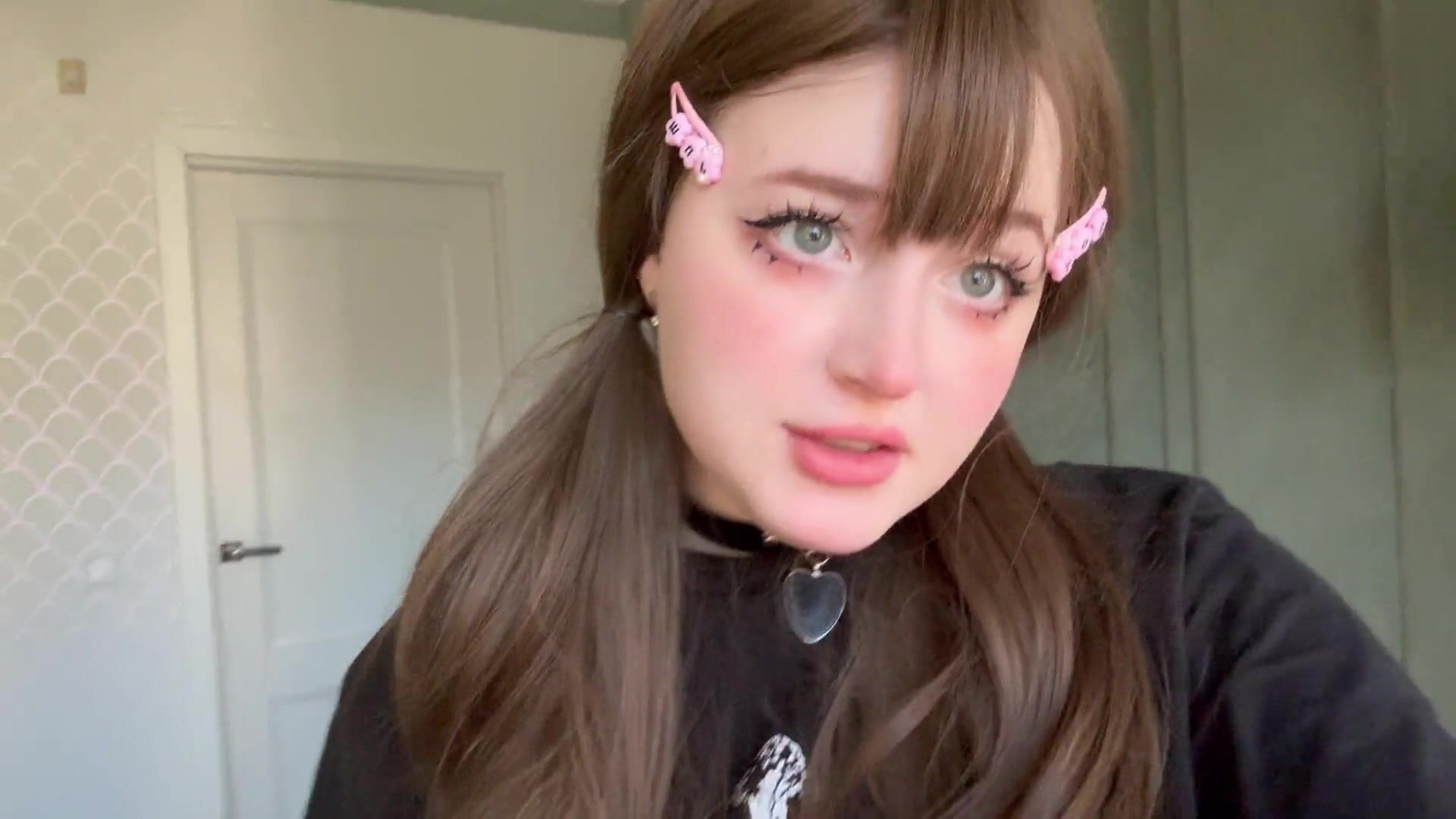 Cute Teen (18+) Egirl from Tinder try Anal for first Time on FaceTime Call. Part 2. Real Amateur Homemade