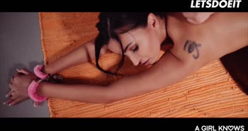 Selvaggia Tames Alyssia Kent in Sizzling Lesbiian Domination