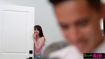 Lana Smalls Seduced by Stepbro: Taboo POV Fantasy