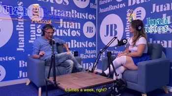 Juan_Bustos - Colombian Cutie Roxie's Squirting Session with Juan Bustos