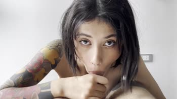 Sofy Nix's Tattooed Temptation: Expert Blowjob with Cum in Mouth