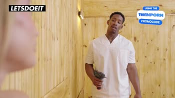 Sara Diamante's Scorching Sauna Session with Jesus Reyes' Massive Cock
