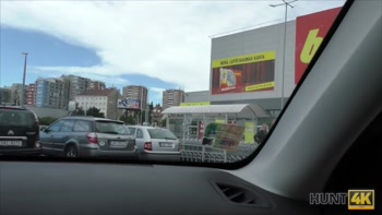 HUNT4K. How I bought young pussy during my casual shopping
