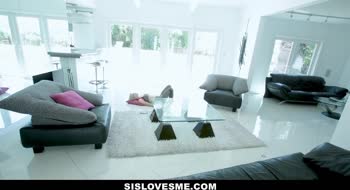 Jane Wilde's Petite Stepsis Seduction POV