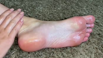 Footivities' Oily Massage Delight