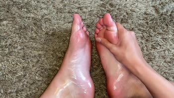 Footivities' Oily Massage Delight