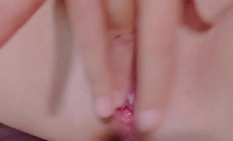 Hinami_148cm - Hinami's Creamy Close-Up: Squirting Solo Orgasm