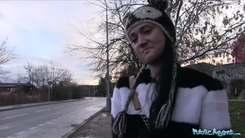 Public Agent Russian Gets Fucked By a Big Cock in her Bedroom