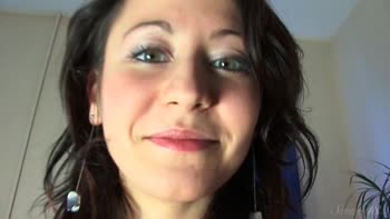 Melanie's Sizzling Seduction: Horny Cock in Multiple Positions