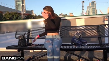 Jessie Wylde's Sizzling POV Blowjob in Public