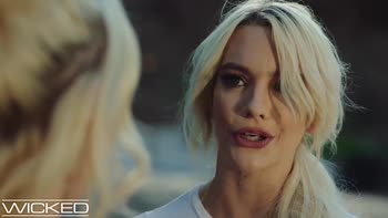 Blonde Bombshell Faces Dazzling Lesbian Action