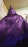 Linda femboy haciendo cosplay de raven mostrando su culito