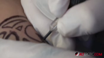 Mara Martinez's Tattooed Temptation: Big Tits & Hardcore Lovemaking