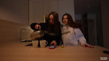 Pretty Mary & Hot Pearl's Sizzling Couple Sex - Top Pornstars of 2023