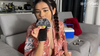 Vicoasmr's Colombian Kink: A Sensual Solo Massage