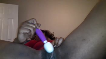 Squirtinyaface87's Delightful Vibrator Orgasms - Pure Ebony Bliss