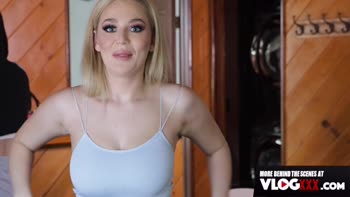 Blake Blossom's Behind-the-Scenes Bliss: Big Tits & Ass in High-Def
