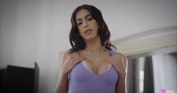 Alicia Trece's Sultry Facial Frenzy: Big Tits & Big Cock Action