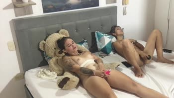 SandyTeillor's Teen (18+) Orgasms: Hot Blonde Amateurs Exposed