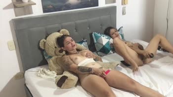 SandyTeillor's Teen (18+) Orgasms: Hot Blonde Amateurs Exposed