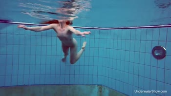 Alice's Underwater Seduction: Sizzling Russian Babe in Action