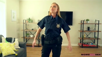 My Step Mom Is a Cop - S12:e10