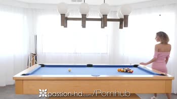 Rion King Teamed Up With Petite Allie Addison For A 60FPS HD Hardcore Session