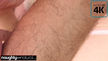 Kisa Fae's Hairy Delight: A Body Tour of Curves and Fur