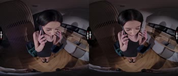 Savoring the Taste of Seduction in 180° VR