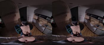 Savoring the Taste of Seduction in 180° VR