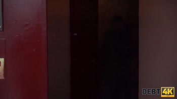 Russian Teen (18+)'s Luxury Car Blowjob Bargain