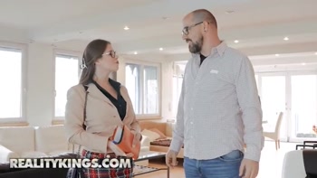 Realtor Lady Lyne Makes Yanick Motorboat Her Boobs And Convinces Him To Buy The House - REALITY KINGS