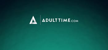 Old Man's Secret: Filling Teen (18+) Emerald Ocean's Mouth With Cum