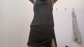 desi_girl23 - Desi Girl 23's Steamy Solo Session: Massaging Her Way to Bliss