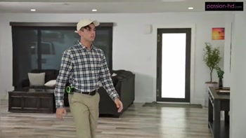 Walking Fuck Toy Lets Handyman Fill Her Pussy