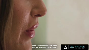 Horny Babe Gives Handy Neior Steamy Fuck